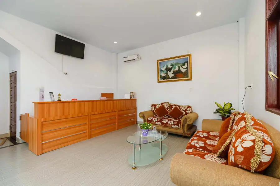 RedDoorz Plus near Kualanamu International Airport 2