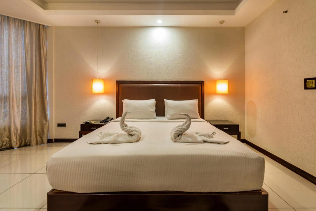 Eldoris Hotel