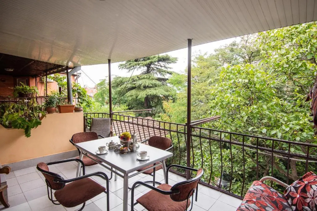 Lias Guest House