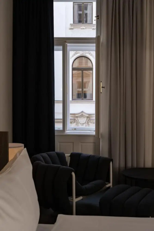 Rooms by Wolfensson - Boutique Hotel