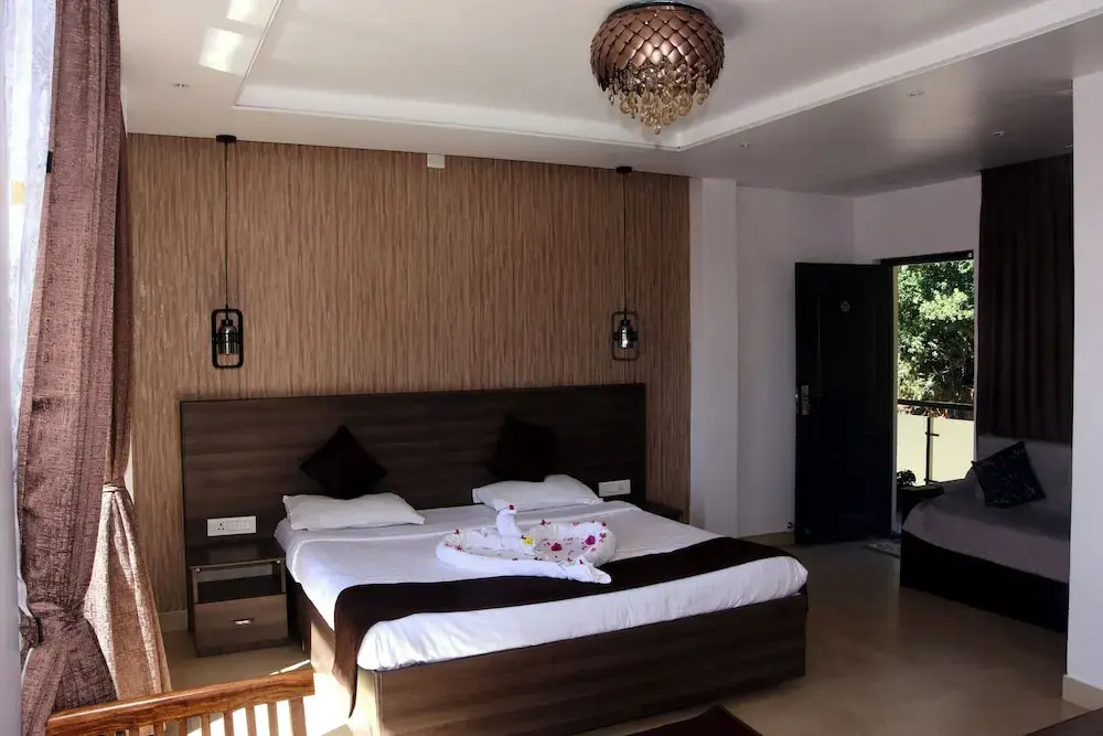Vanam Holidays