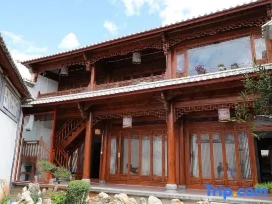 Shaxi Zhenshan Qigu Homestay