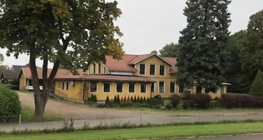 Gästis i Floby AB