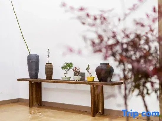 Xishe Homestay (China University of Mining and Technology Nanhu Campus)