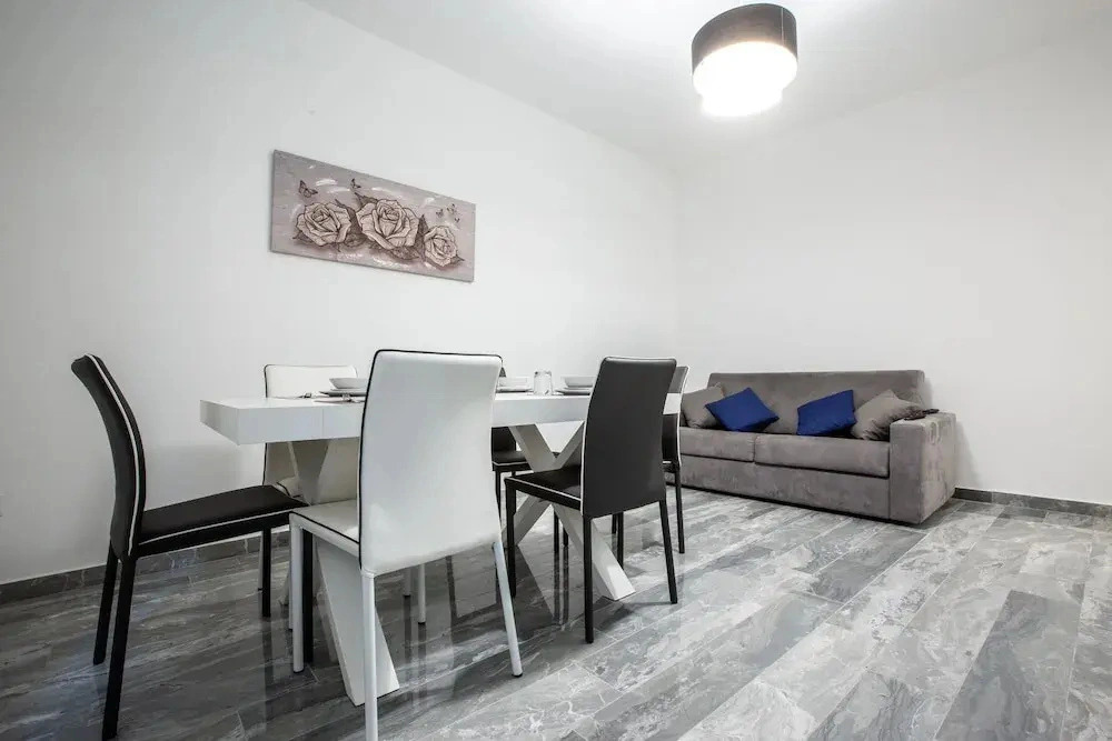 Gregorio VII Halldis Apartment