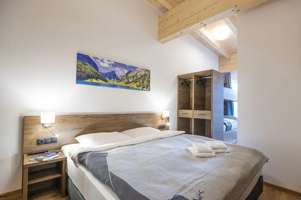 AlpenParks Hotel & Apartment Alpendorf