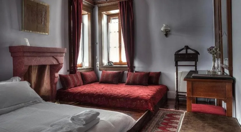 Nymfes Hotel