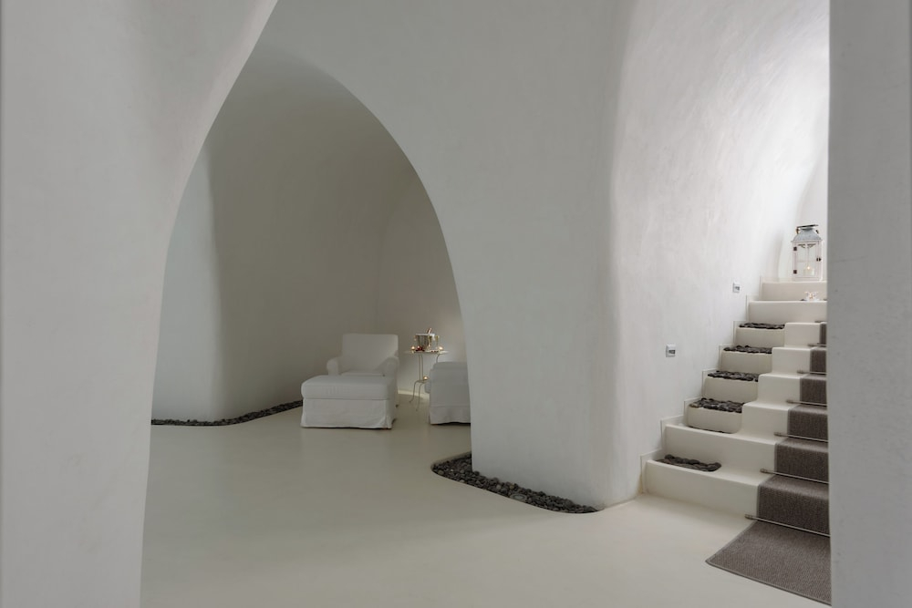 Anastasis Apartments and Spa