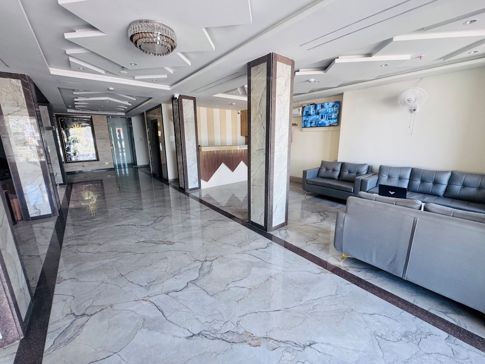 Hotel Purvi By Vilaasitaa Arvindo indore