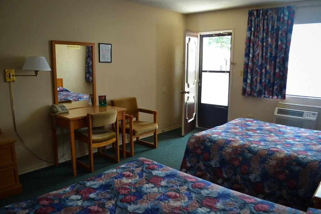 Lighthouse Motel