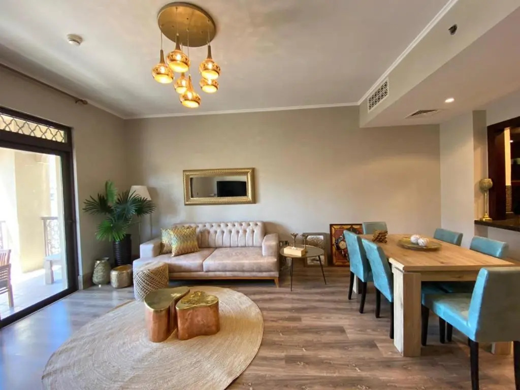 Durrani Homes - Luxury 2bed Opposite Dubai Mall with stunning Burj Khalifa View