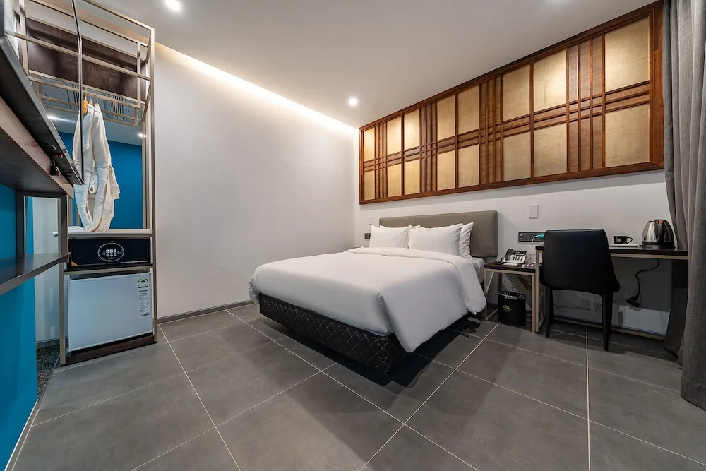 Hotel RU136