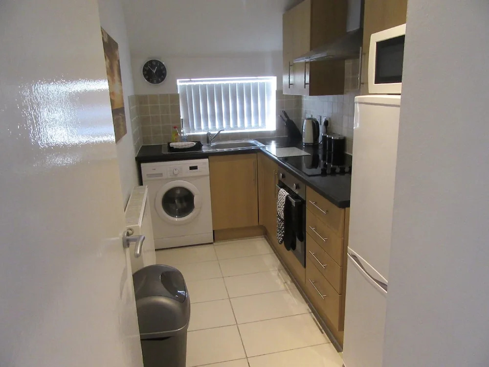 No 6 at 19 Ivanhoe - 2  Bed Sefton Park