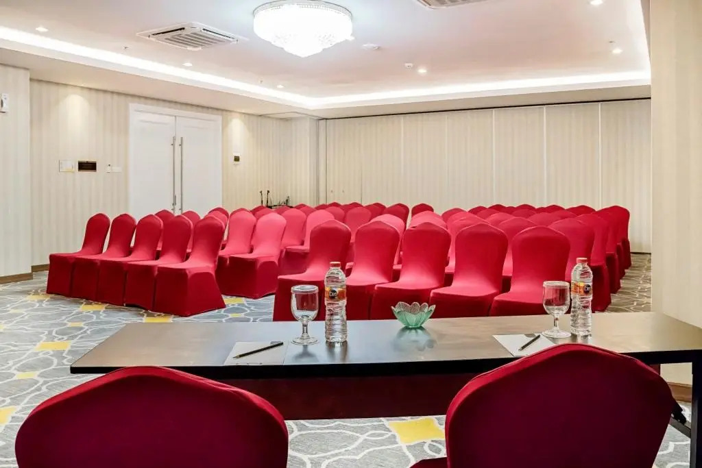 Savero Hotel Depok