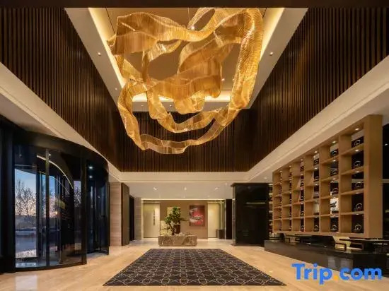 The GiorgioMorandi Hotels (Zaozhuang West Station Xuecheng Wanda Plaza)