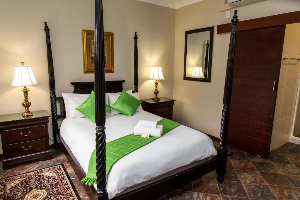 Schroderhuis Guesthouse NO LOADSHEDDING GOOD WIFI