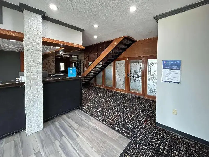 Best Western Raintree Motor Inn