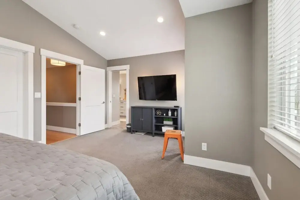 Georgetown Home Media Room, Patio & EV Charger
