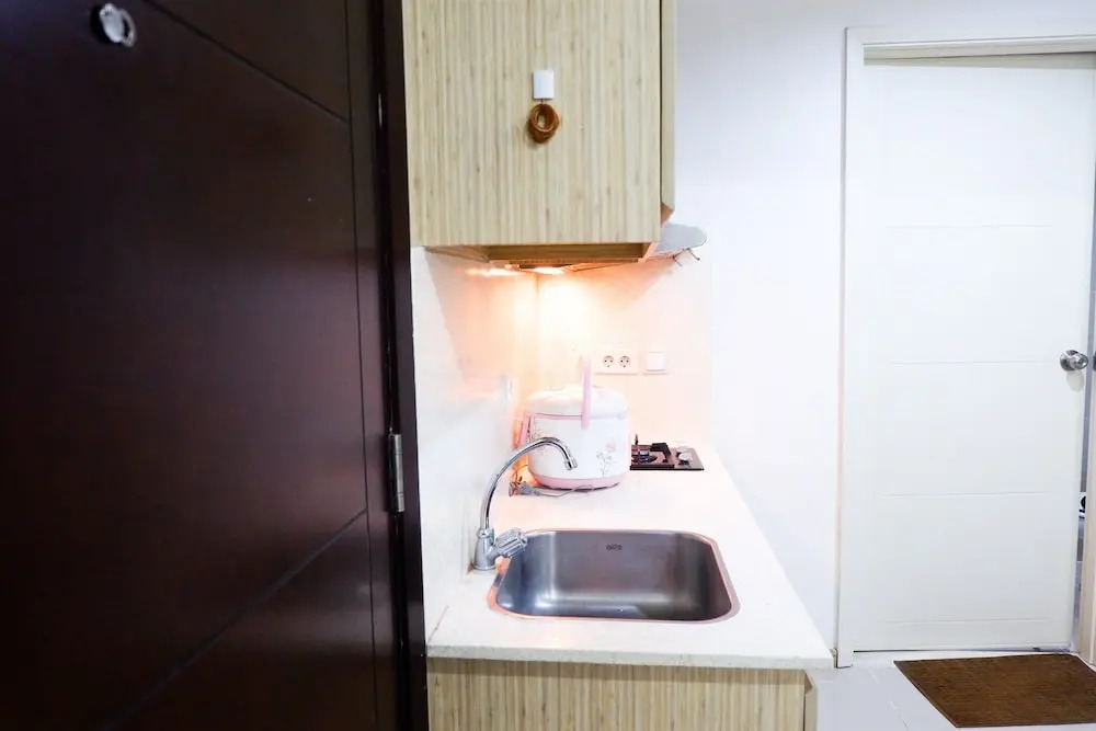 Casa Grande Apartment with Sofabed Connected to Kota Kasablanka