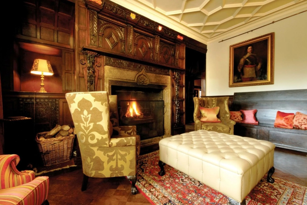 Lewtrenchard Manor