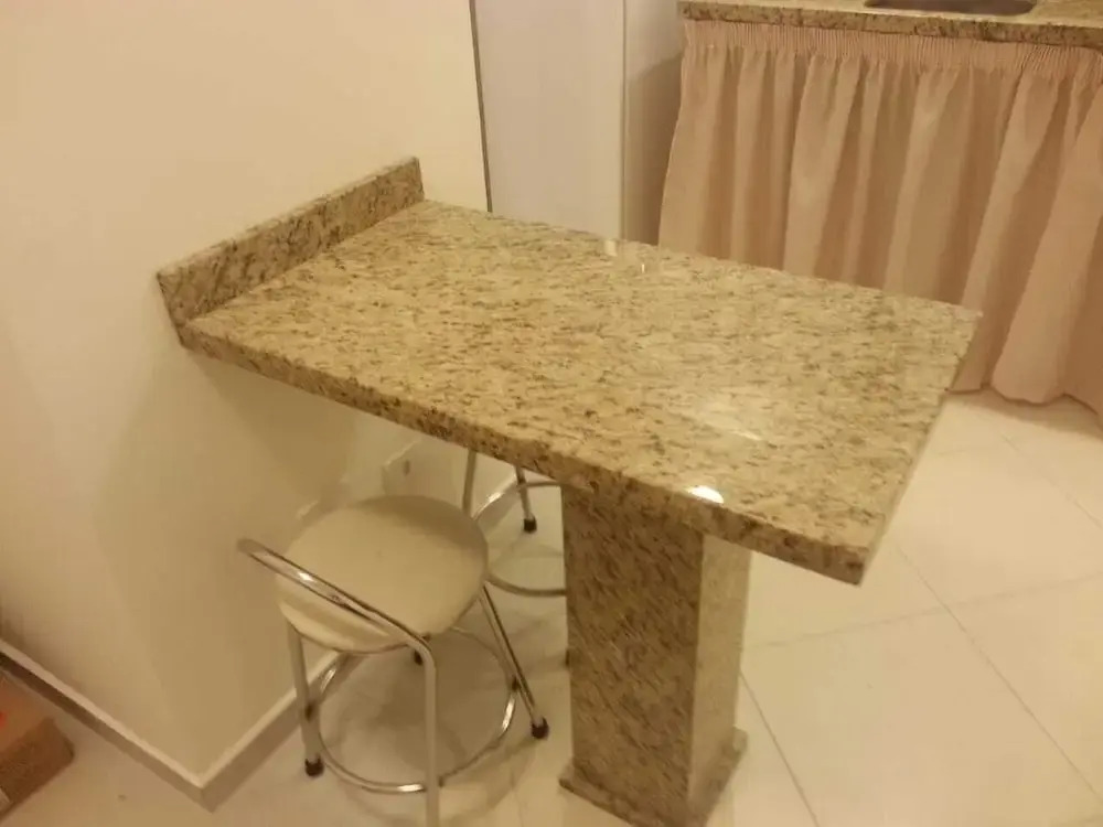 Apart Inteiro na Região Nobre de CTBA