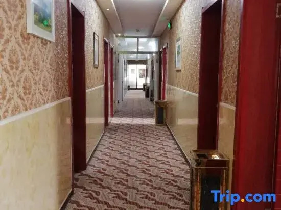 Weishi Feiyue Business Hotel