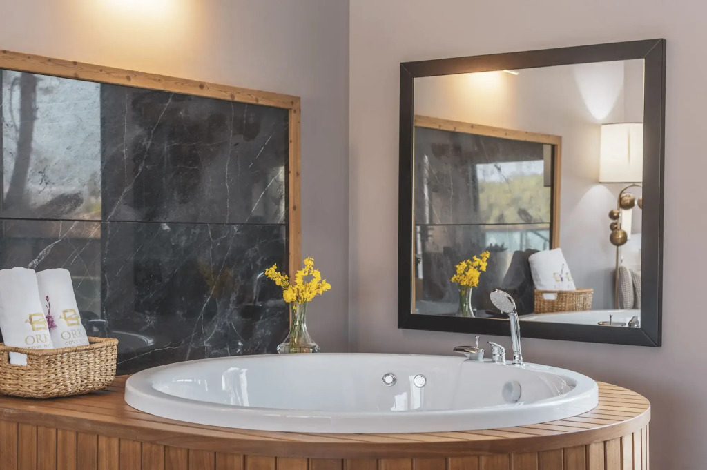 Orka Cove Hotel Penthouse & Suites Adults Only