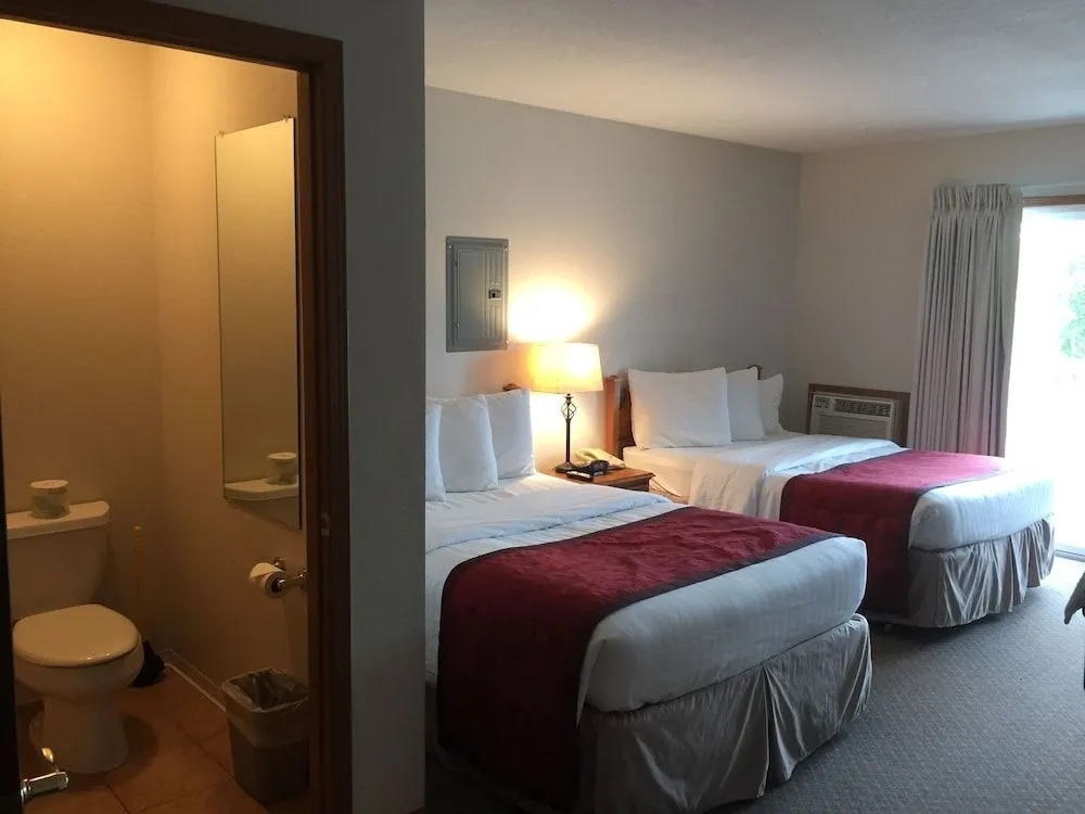 Naders Motel & Suites
