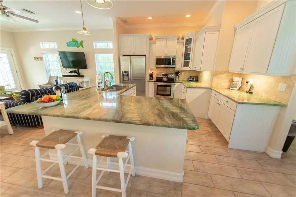 Beachy Villa Vista Apartment 5