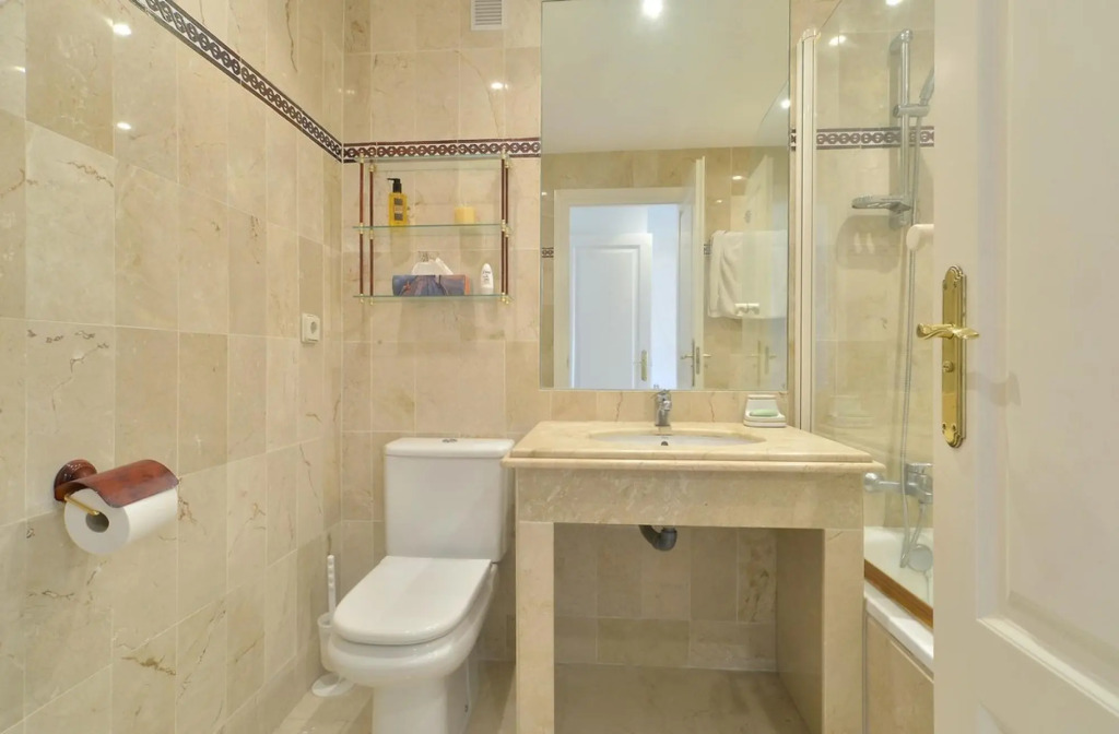 Costalita Penthouse in Estepona