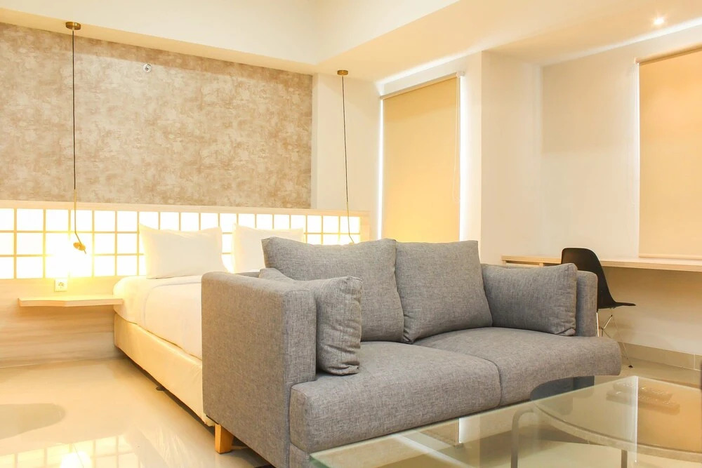 Modern And Spacious Studio Apartment At Mustika Golf Residence