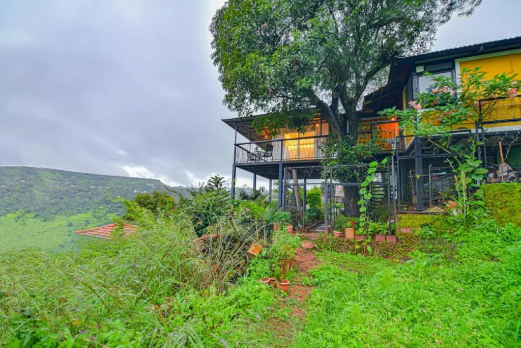 SaffronStays Verandah by the Valley, Panchgani - luxury villa and treehouse with beautiful valley and lake views