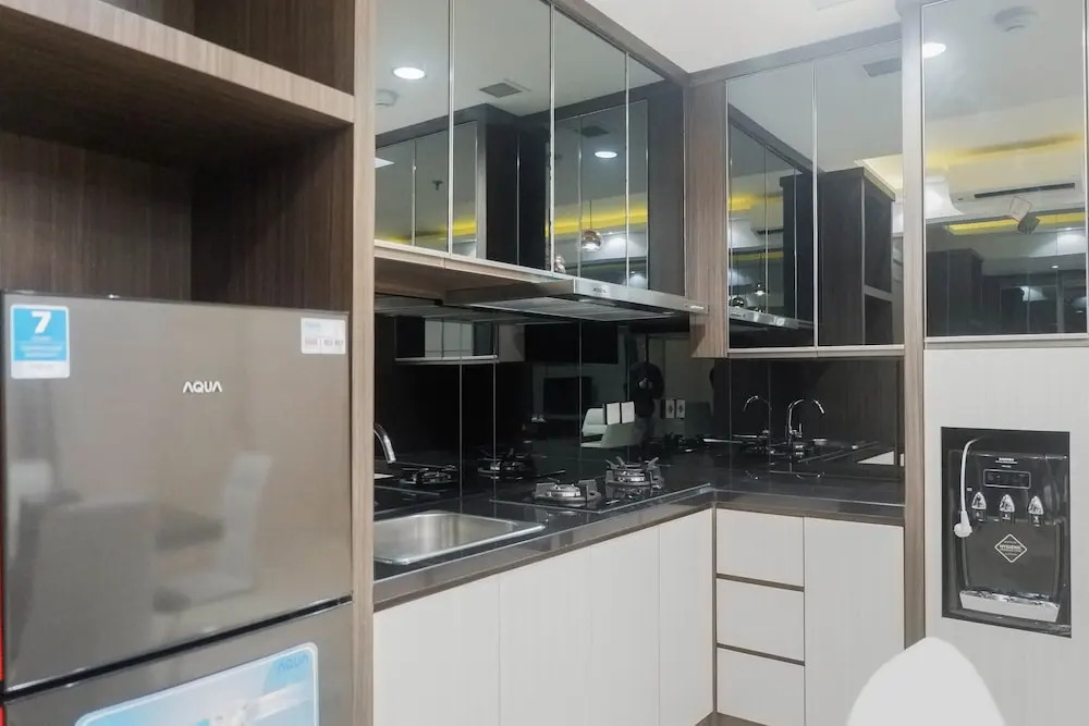 Lavish 2br Apartment Connected To Tunjungan Plaza at One Icon Residence