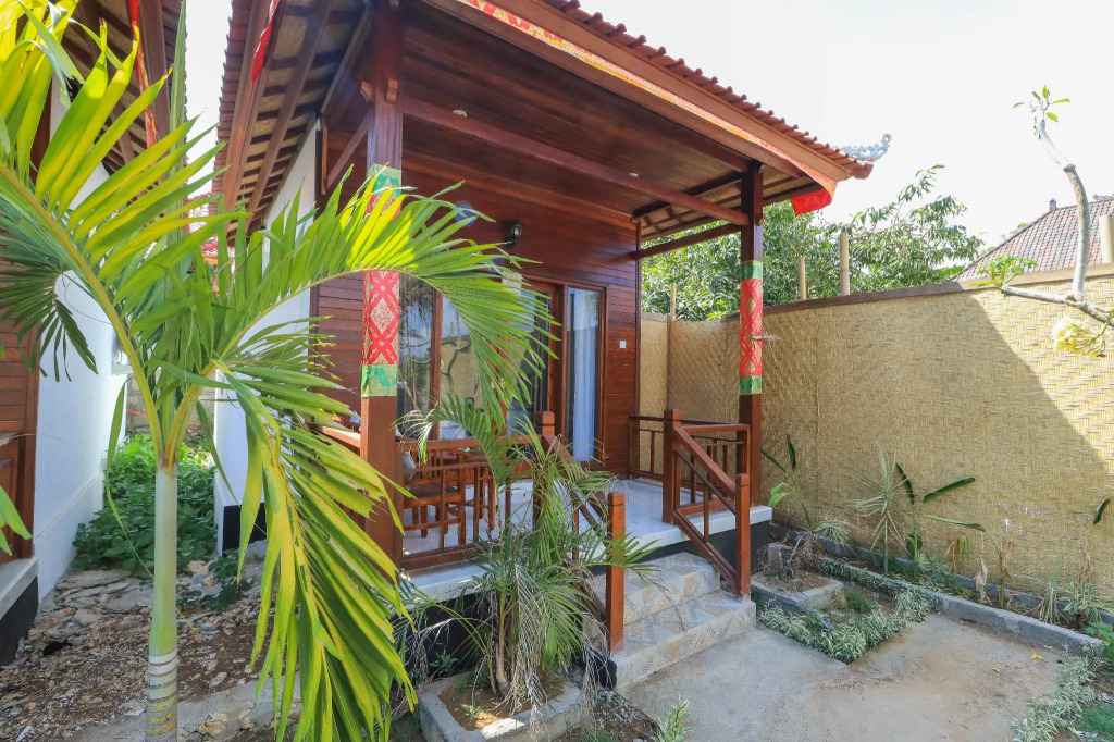 Lembongan Tropical Guesthouse