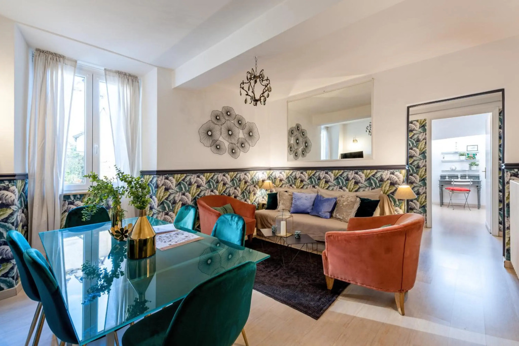 IREX Trevi Fountain Penthouse