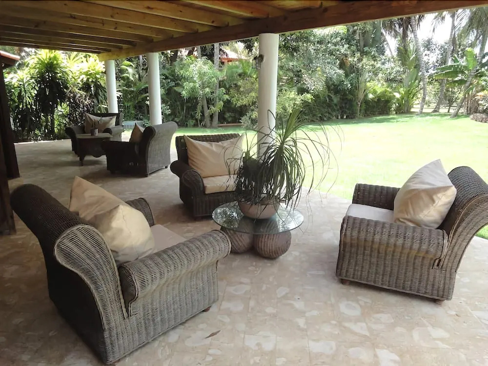 4BR Villa Las Piñas CasadeCampo by ASVR