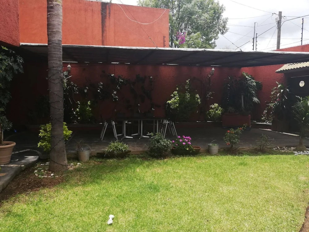 Isabella II Suite, Lomas De Santa Maria