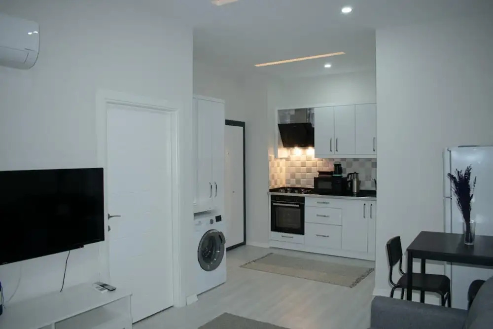 Modern Apartment Near Beach in Muratpasa