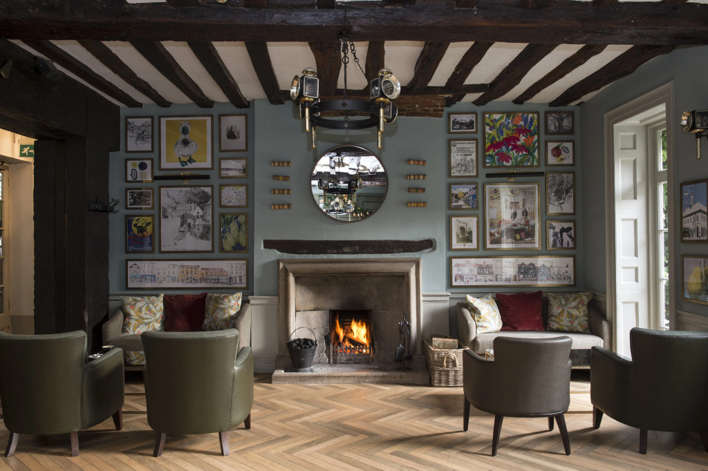 Bush Hotel Farnham
