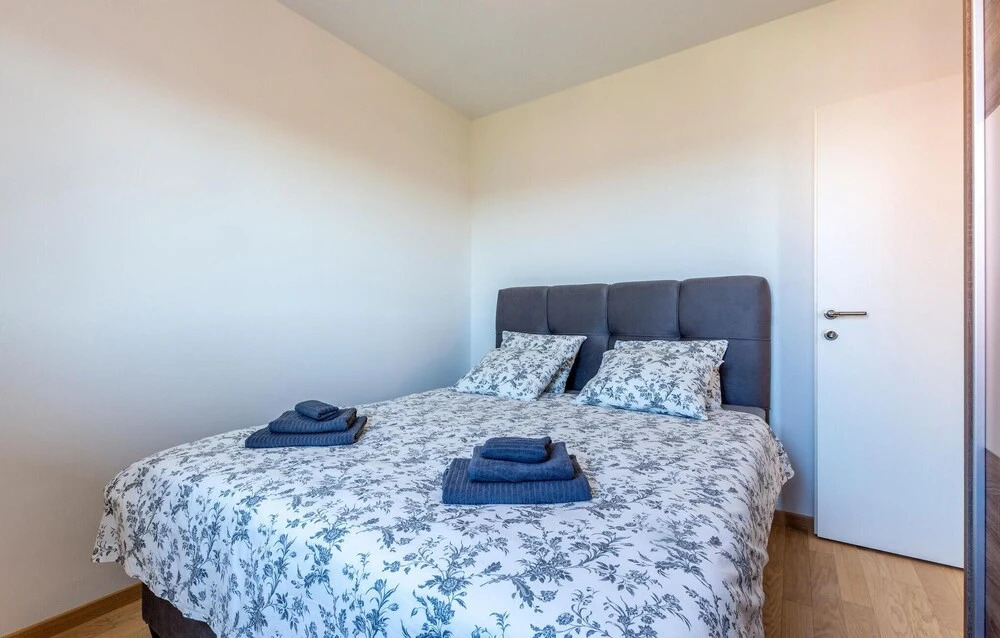 Stunning Apartment in Solin With Wifi and 2 Bedrooms