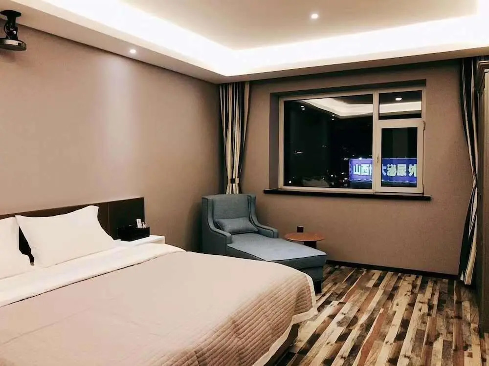 Taiyuan Strawberry Apartment Xuefu Br.