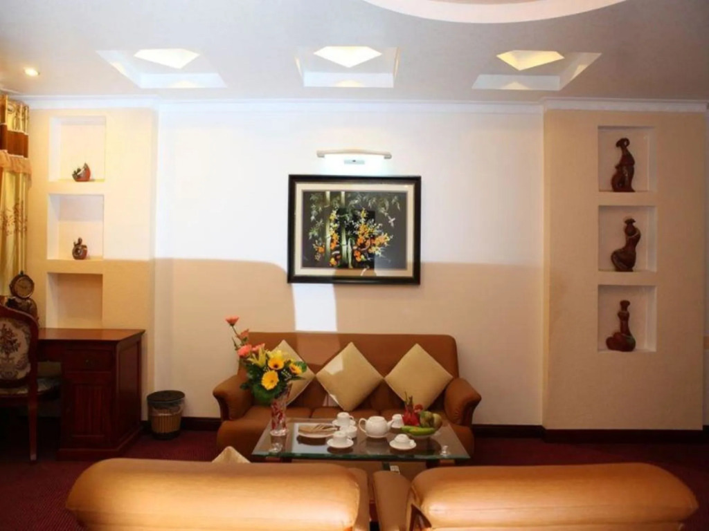 NINH KIEU 2 HOTEL
