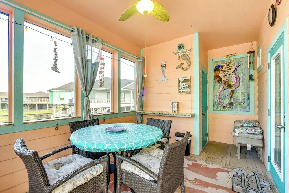 Ocean-view Balcony! Coastal Haven in Crystal Beach