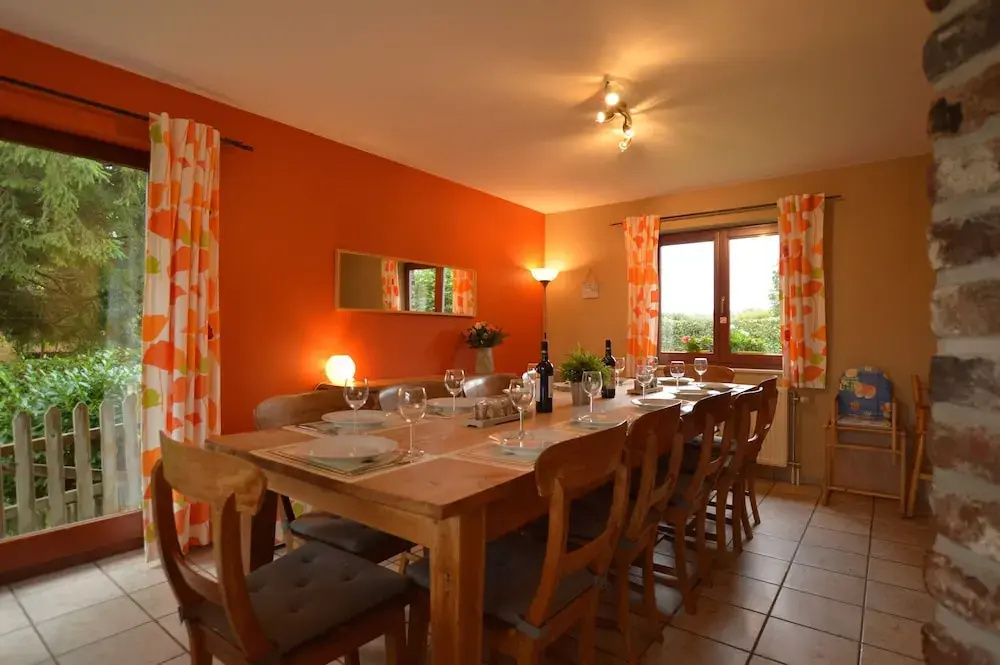 Nice Holiday Farmhouse Located in Sourbrodt near Ski Resort of Ovifat