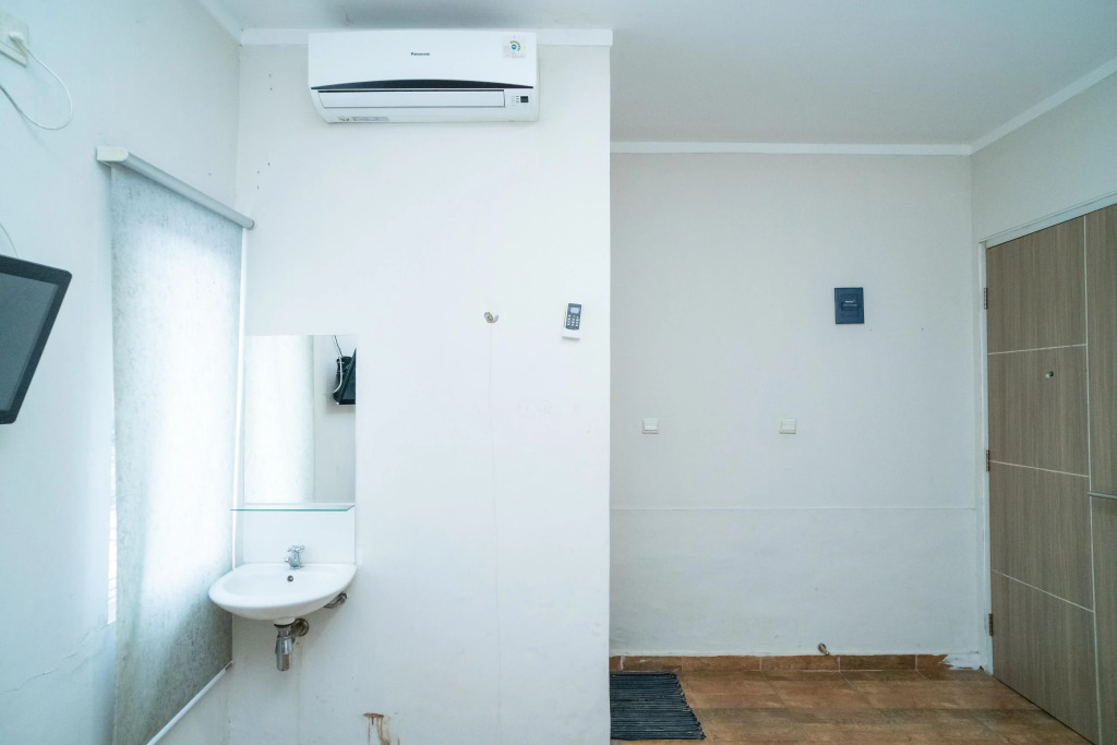 77 Guest House Serpong Mitra RedDoorz