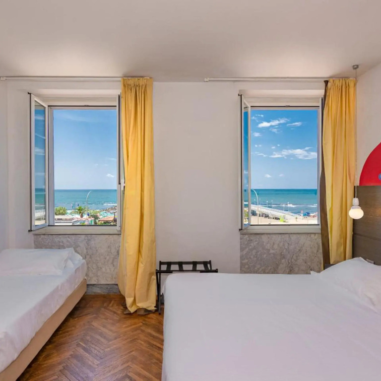 Hotel Tirreno