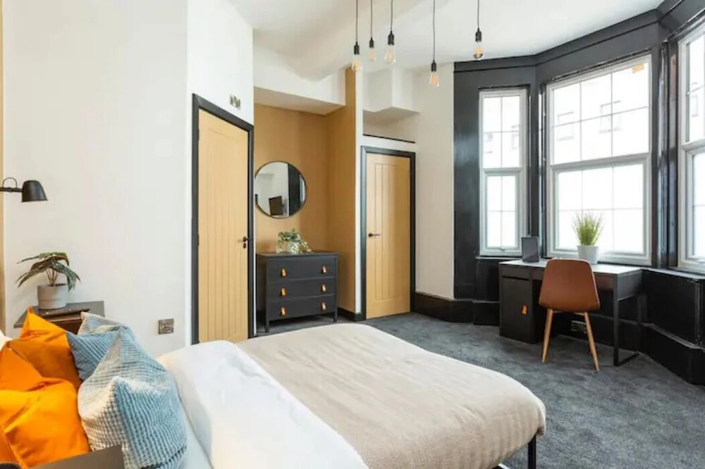 OnPoint -MODERN Studio Apt City Centre