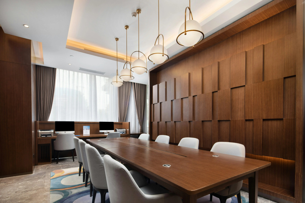 Hampton by Hilton zhumadian sports center