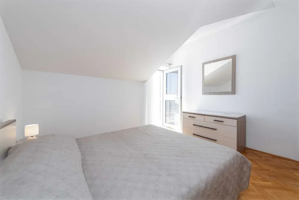 Green Hills Apartment