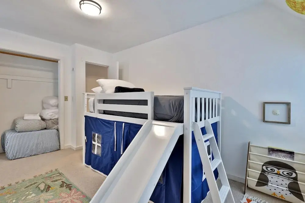 Mountainview Escape 4 Bedroom Home